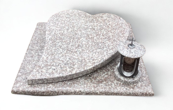 Nagrobek 70x80cm, "STRZEGOM".